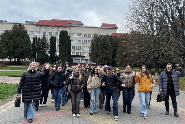  Вирушаємо у мандрівку